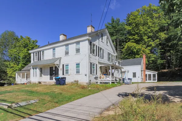 $2,000 | 294 B Pleasant Street, Concord, NH 03301