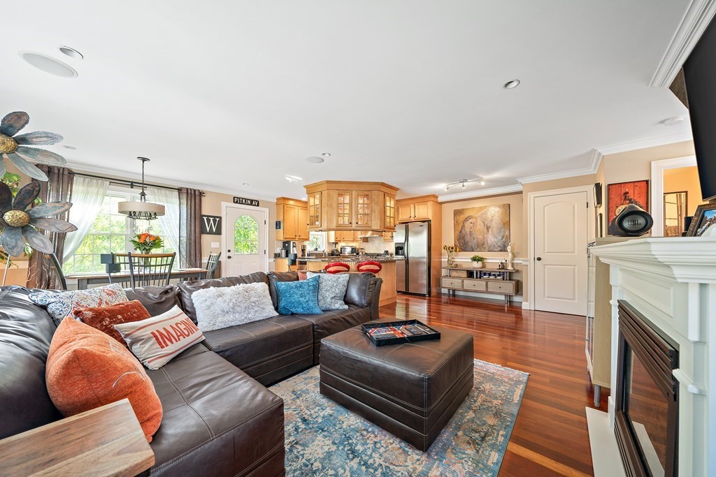 21 Ryden Street, Unit 1 Quincy, MA 02169 - Photo 11 of 20 Gallery Image 11