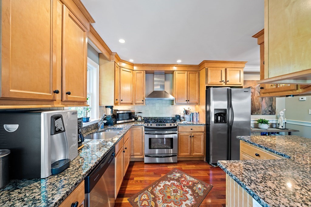 21 Ryden Street, Unit 1 Quincy, MA 02169 - Photo 6 of 20 Gallery Image 6