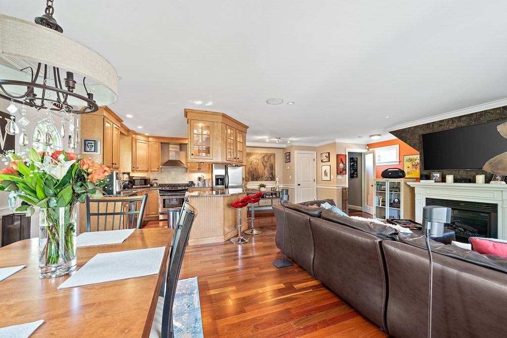21 Ryden Street, Unit 1 Quincy, MA 02169 - Photo 9 of 20 Gallery Image 9