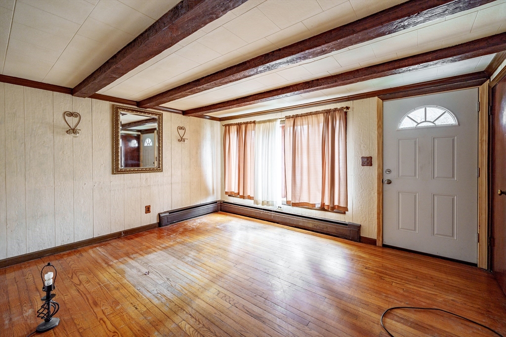 183 Rolf Avenue Chicopee, MA 01020 - Photo 6 of 17 Gallery Image 6