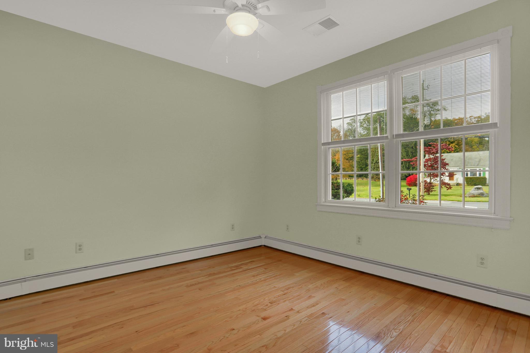 201 West Springville Road Boiling Springs, PA 17007 - Photo 28 of 42 Bedroom 3