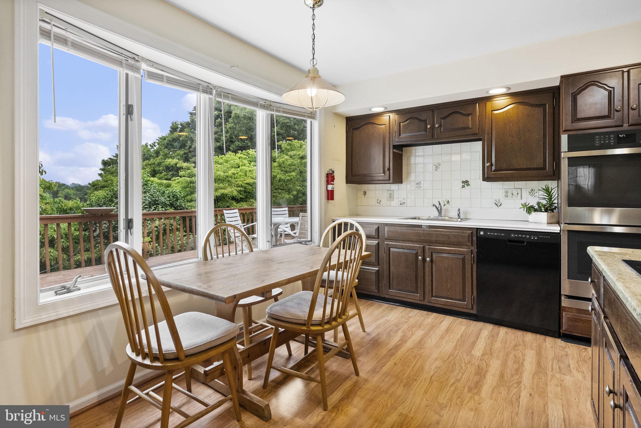 1073 Country Club Road West Chester, PA 19382 - Photo 22 of 79 Kitchen