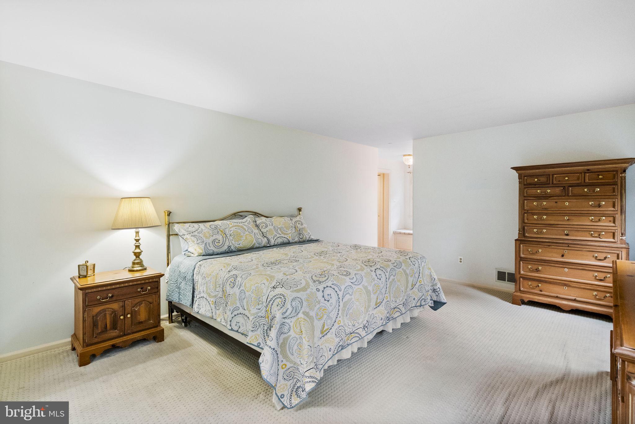 1073 Country Club Road West Chester, PA 19382 - Photo 34 of 79 Main floor Primary