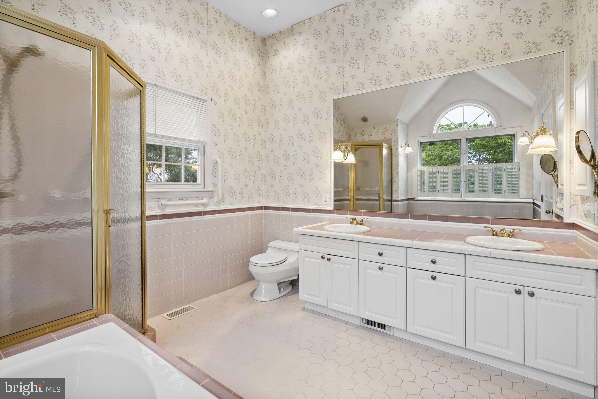 1073 Country Club Road West Chester, PA 19382 - Photo 38 of 79 Primary