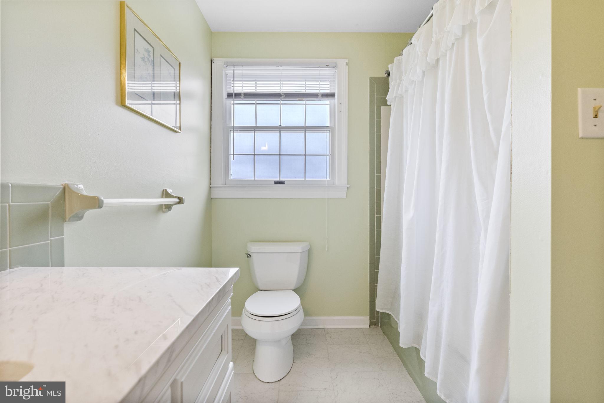 1073 Country Club Road West Chester, PA 19382 - Photo 46 of 79 Full bath 2nd floor