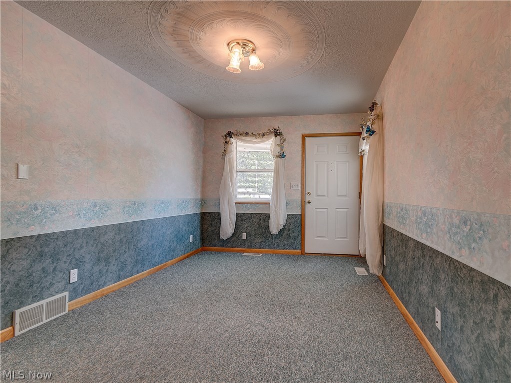 2812 Mayfair Road Akron, OH 44312 - Photo 7 of 23 Gallery Image 7