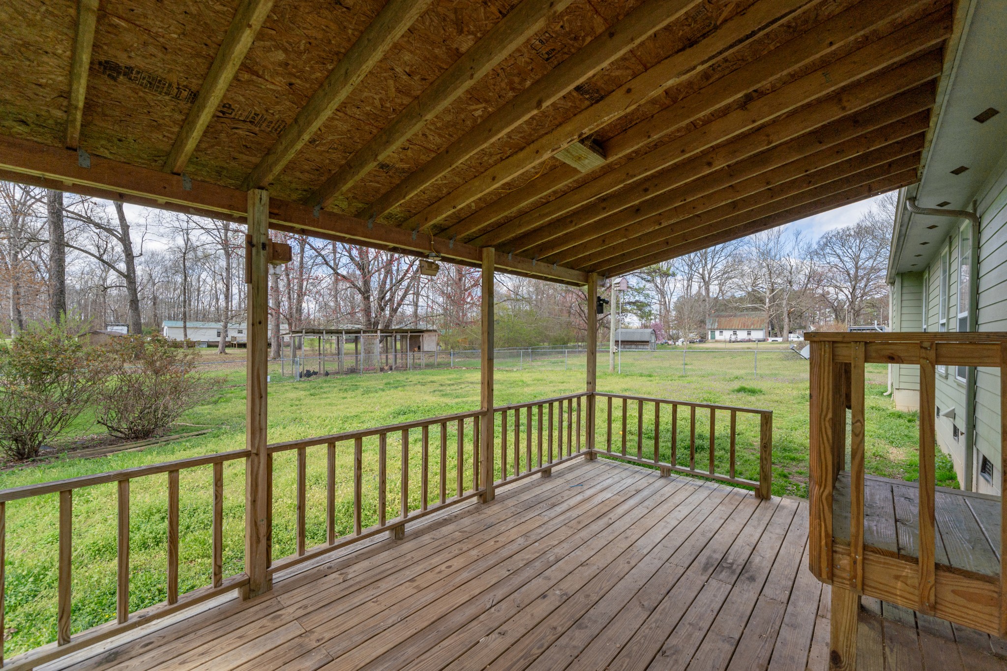 16 Town Road Fayetteville, TN 37334 - Photo 17 of 19 a view of a deck with wooden floor and outdoor space