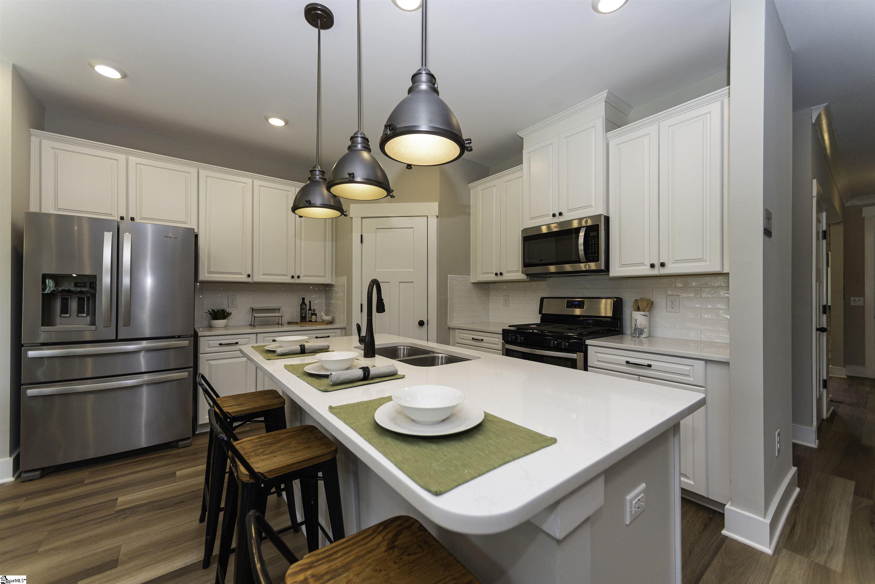 302 River Otter Road Simpsonville, SC 29680 - Photo 6 of 15 Gallery Image 6