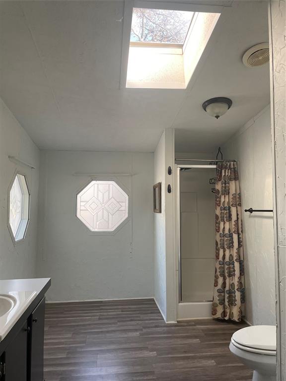 1395 Blackjack Road Valley View, TX 76272 - Photo 10 of 23 Master bath