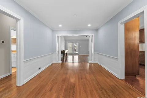 $849,000 | 216 Tuxedo Avenue, Alamo Heights, TX 78209