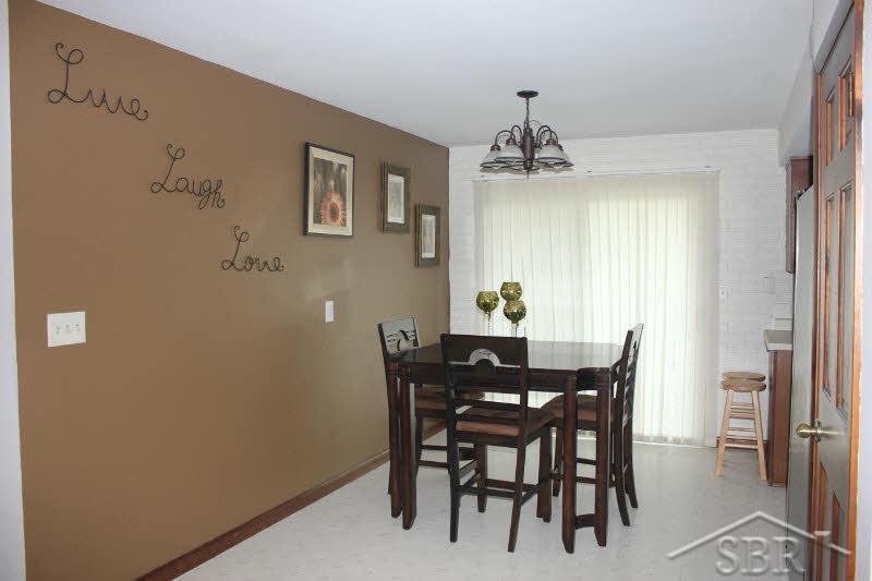9171 Kochville Road Freeland, MI 48623 - Photo 5 of 14 20367087-4.JPG