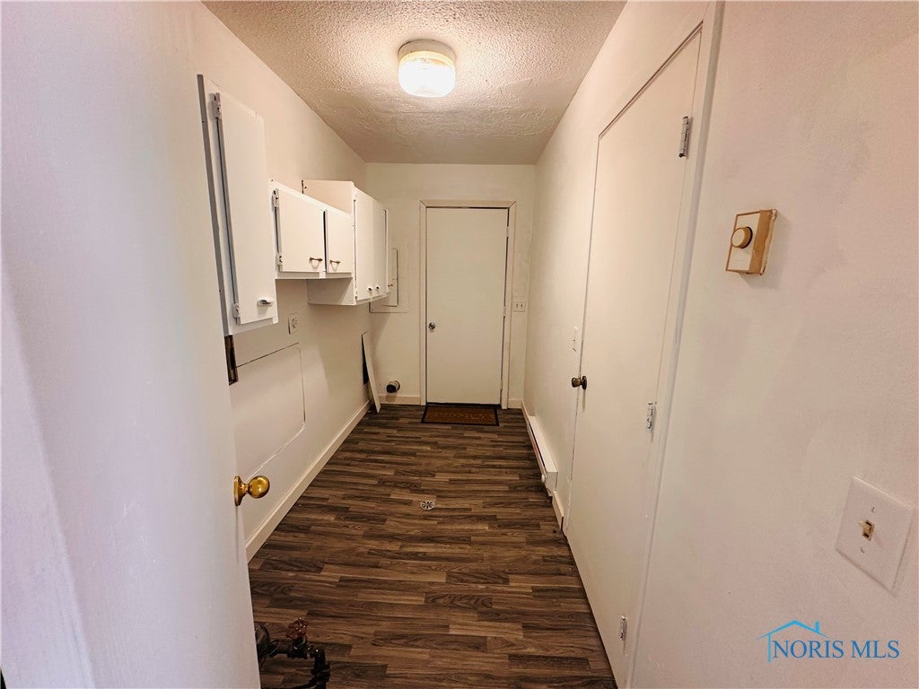 6022 James Road Oregon, OH 43616 - Photo 11 of 12 Gallery Image 11