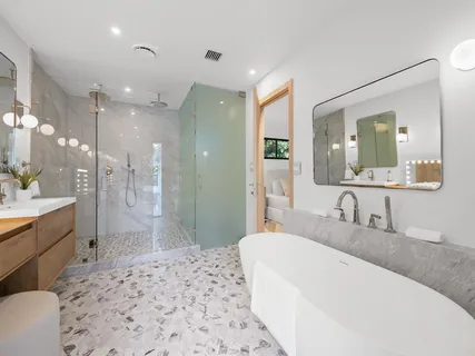 $2,895,000 | 7125 Southwest 119th Street, Pinecrest, FL 33156