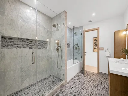 $2,895,000 | 7125 Southwest 119th Street, Pinecrest, FL 33156