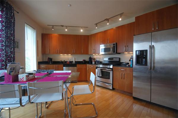 24 Bay State Road, Unit 10 Cambridge, MA 02138 - Photo 2 of 14 Gallery Image 2