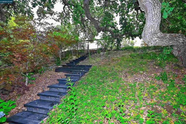 $2,388,888 | 1239 Sunrise Ridge Drive, Lafayette, CA 94549