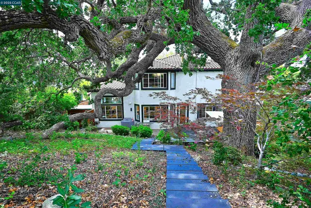 $2,388,888 | 1239 Sunrise Ridge Drive, Lafayette, CA 94549