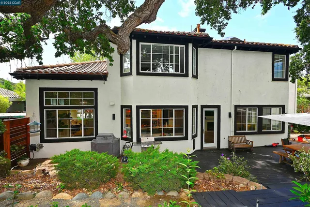 $2,388,888 | 1239 Sunrise Ridge Drive, Lafayette, CA 94549