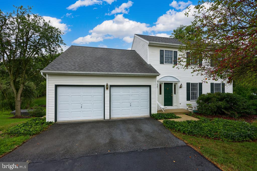 342 Knights Bridge Way Lititz, PA 17543 - Photo 2 of 46 4 Bedrooms / 2.5 Bath