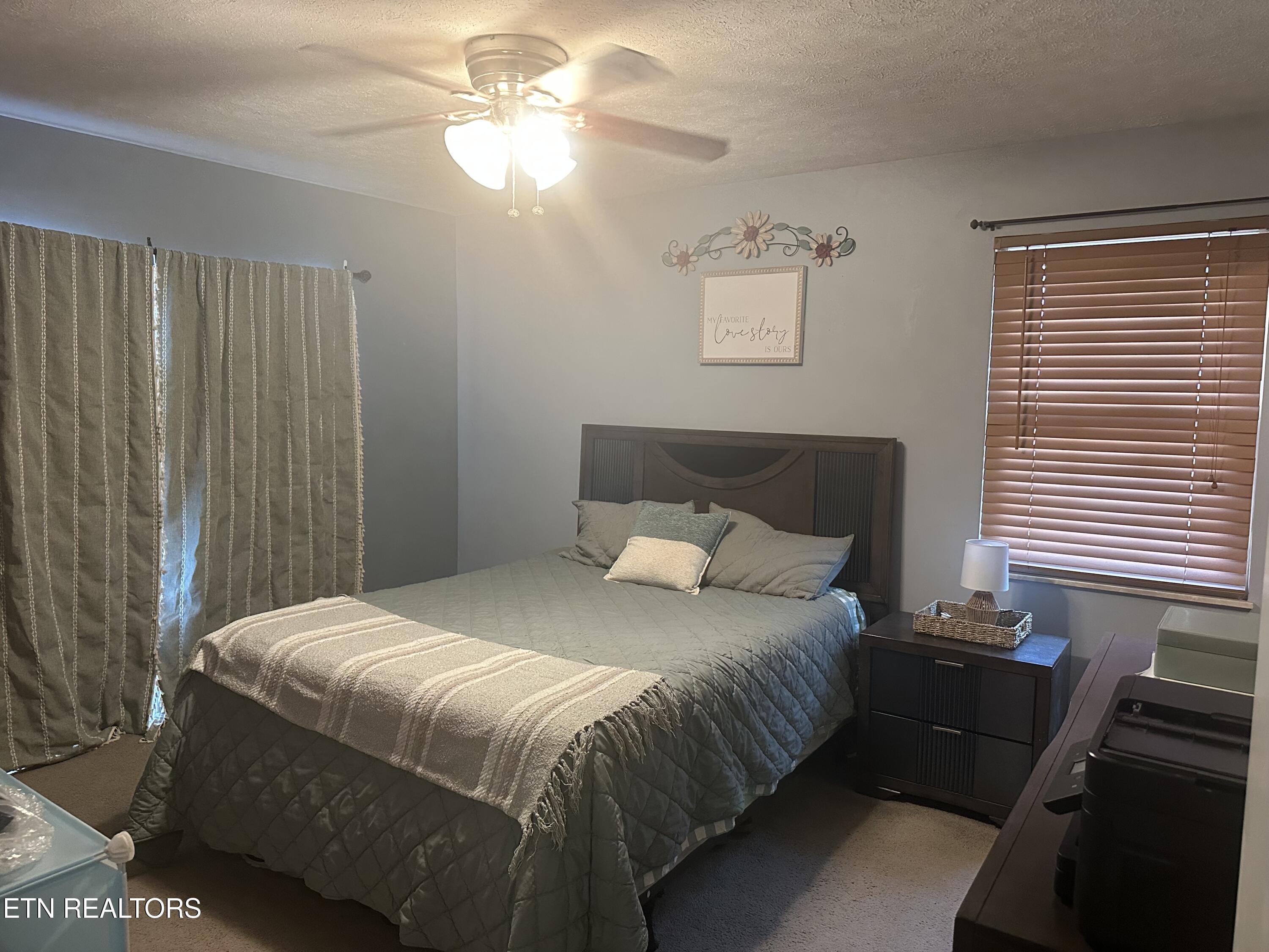 528 Merritt Road Maryville, TN 37804 - Photo 12 of 26 IMG_0192