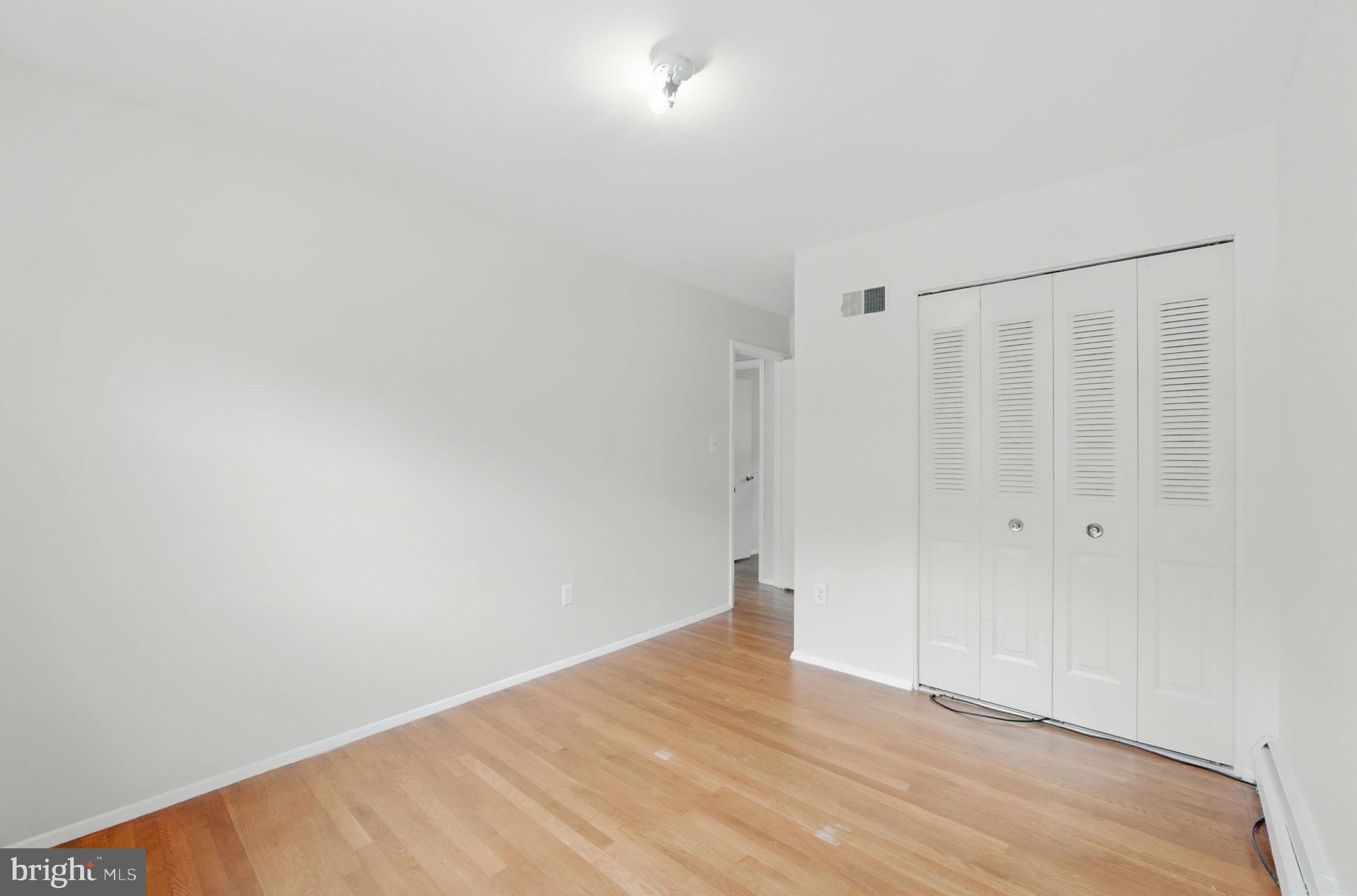 13626 Kingsman Road Woodbridge, VA 22193 - Photo 20 of 39 Bedroom 2