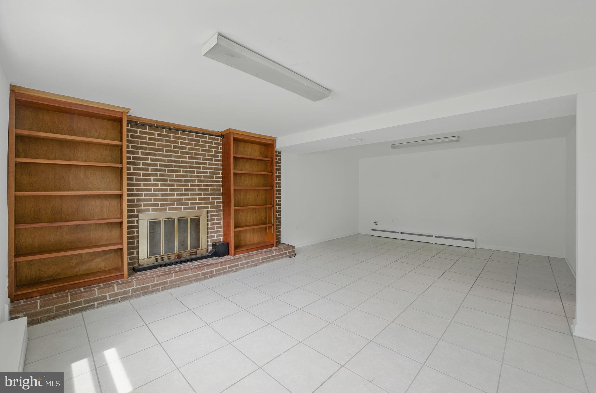 13626 Kingsman Road Woodbridge, VA 22193 - Photo 25 of 39 Lower Level Rec Room