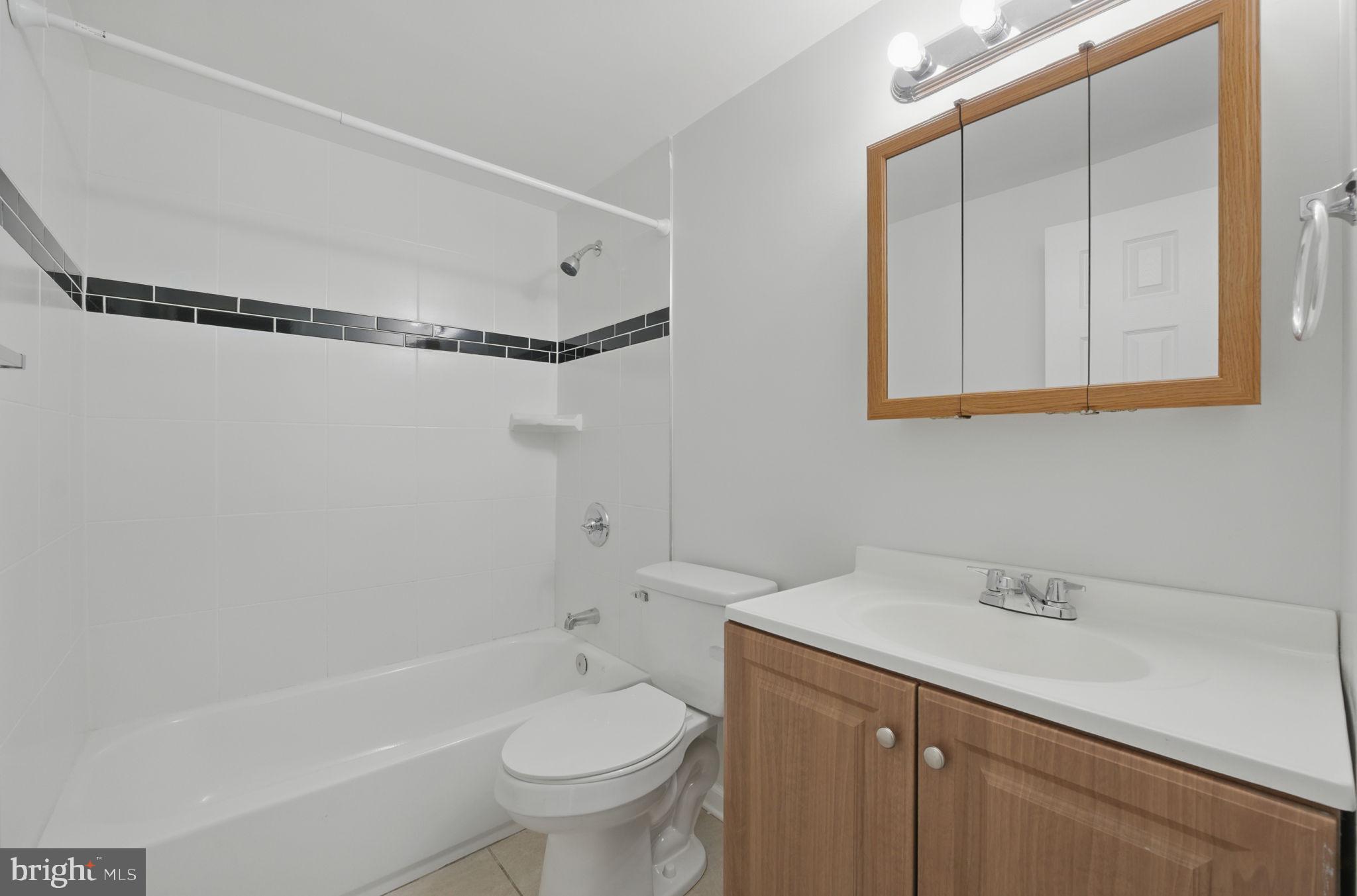 13626 Kingsman Road Woodbridge, VA 22193 - Photo 28 of 39 Lower Level Full Bath