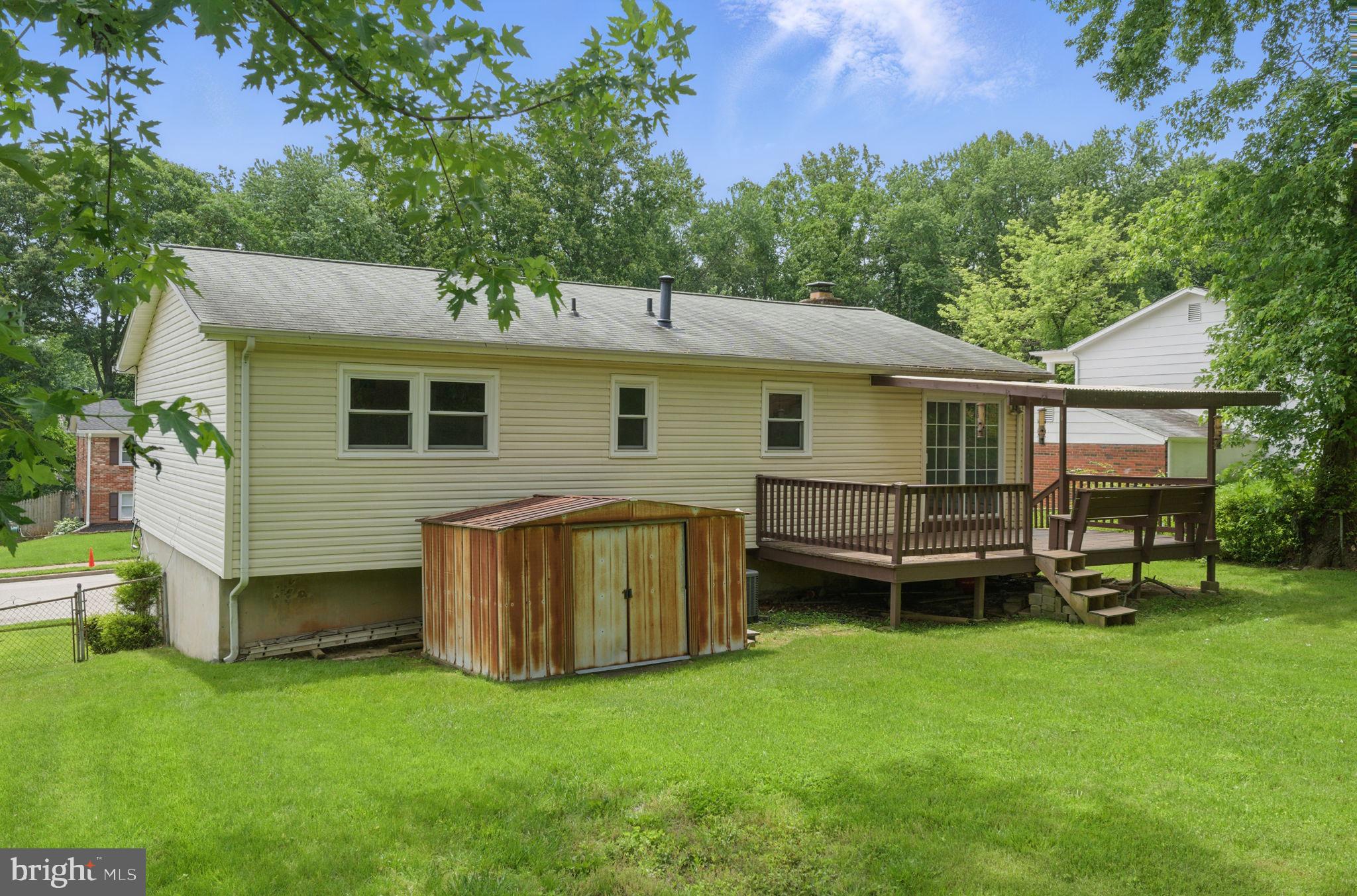 13626 Kingsman Road Woodbridge, VA 22193 - Photo 32 of 39 Gallery Image 32