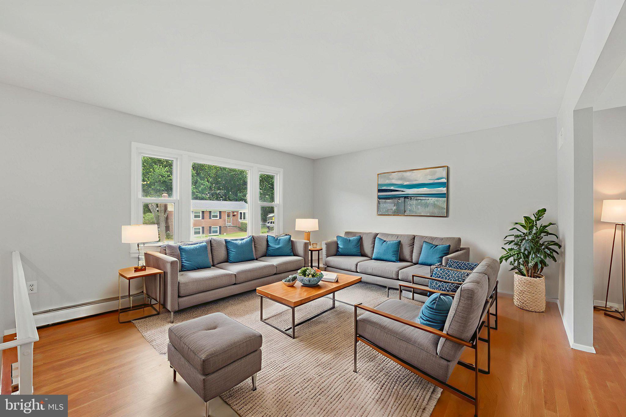 13626 Kingsman Road Woodbridge, VA 22193 - Photo 4 of 39 Virtually Staged