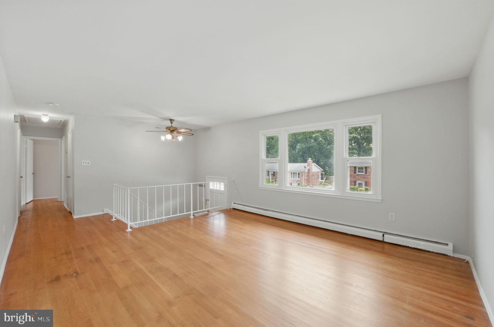 13626 Kingsman Road Woodbridge, VA 22193 - Photo 7 of 39 Gallery Image 7