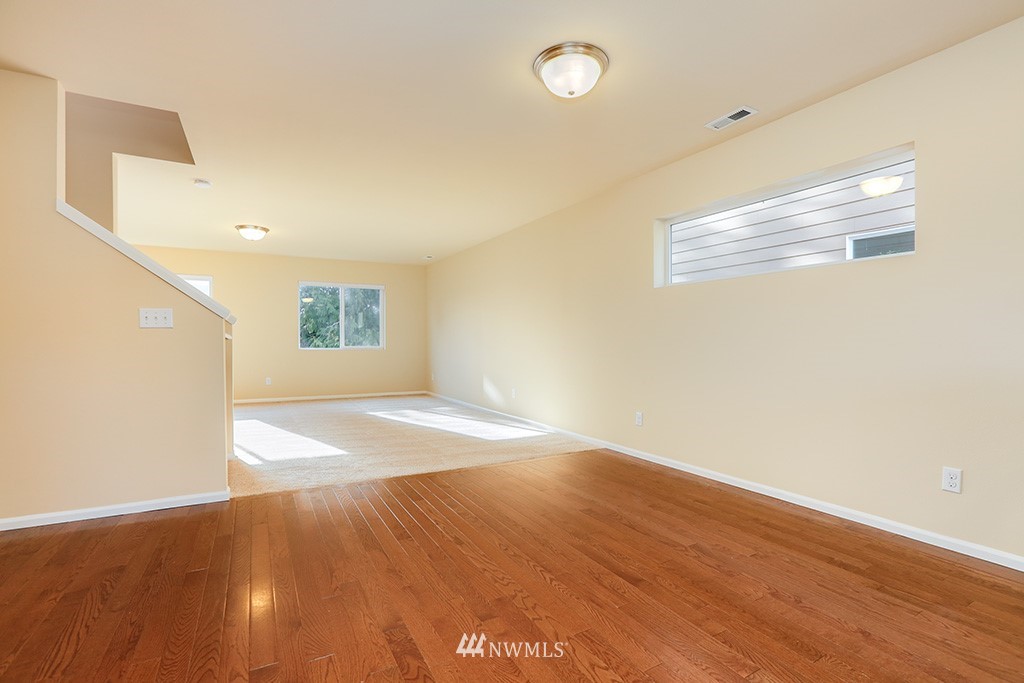 3432 164th Place Southeast Bothell, WA 98012 - Photo 8 of 22 Gallery Image 8