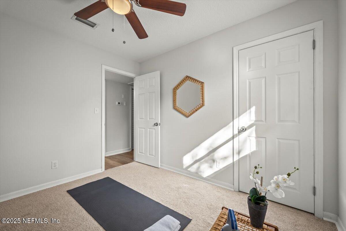 2905 Sandhurst Road East Jacksonville, FL 32277 - Photo 21 of 28 a view of an entryway