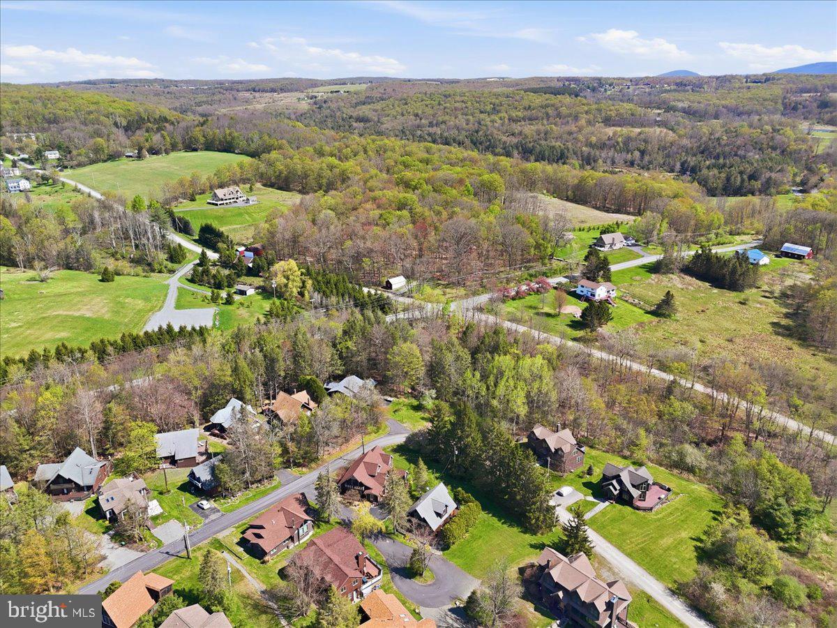 25 Fall Place Union Dale, PA 18470 - Photo 86 of 99 a view of a city with mountains in the background