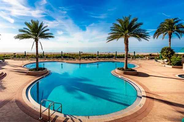 $4,250 | 1540 Gulf Boulevard, Unit PH3, Clearwater, FL 33767