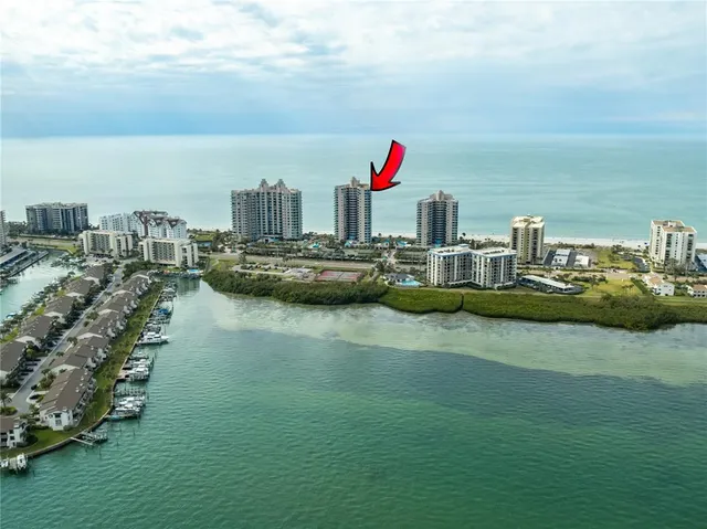 $3,725 | 1540 Gulf Boulevard, Unit PH3, Clearwater, FL 33767