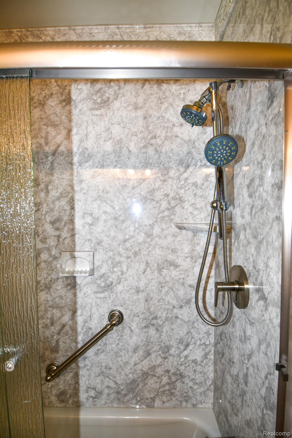 6443 Richfield Road Flint, MI 48506 - Photo 27 of 40 Glass shower door in Bathroom