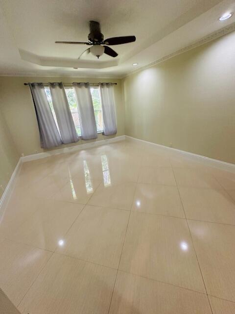 5245 Sancerre Circle Lake Worth, FL 33463 - Photo 25 of 46 a view of an empty room