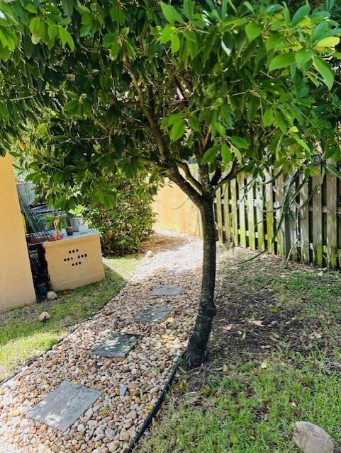 5245 Sancerre Circle Lake Worth, FL 33463 - Photo 44 of 46 a view of a outdoor space