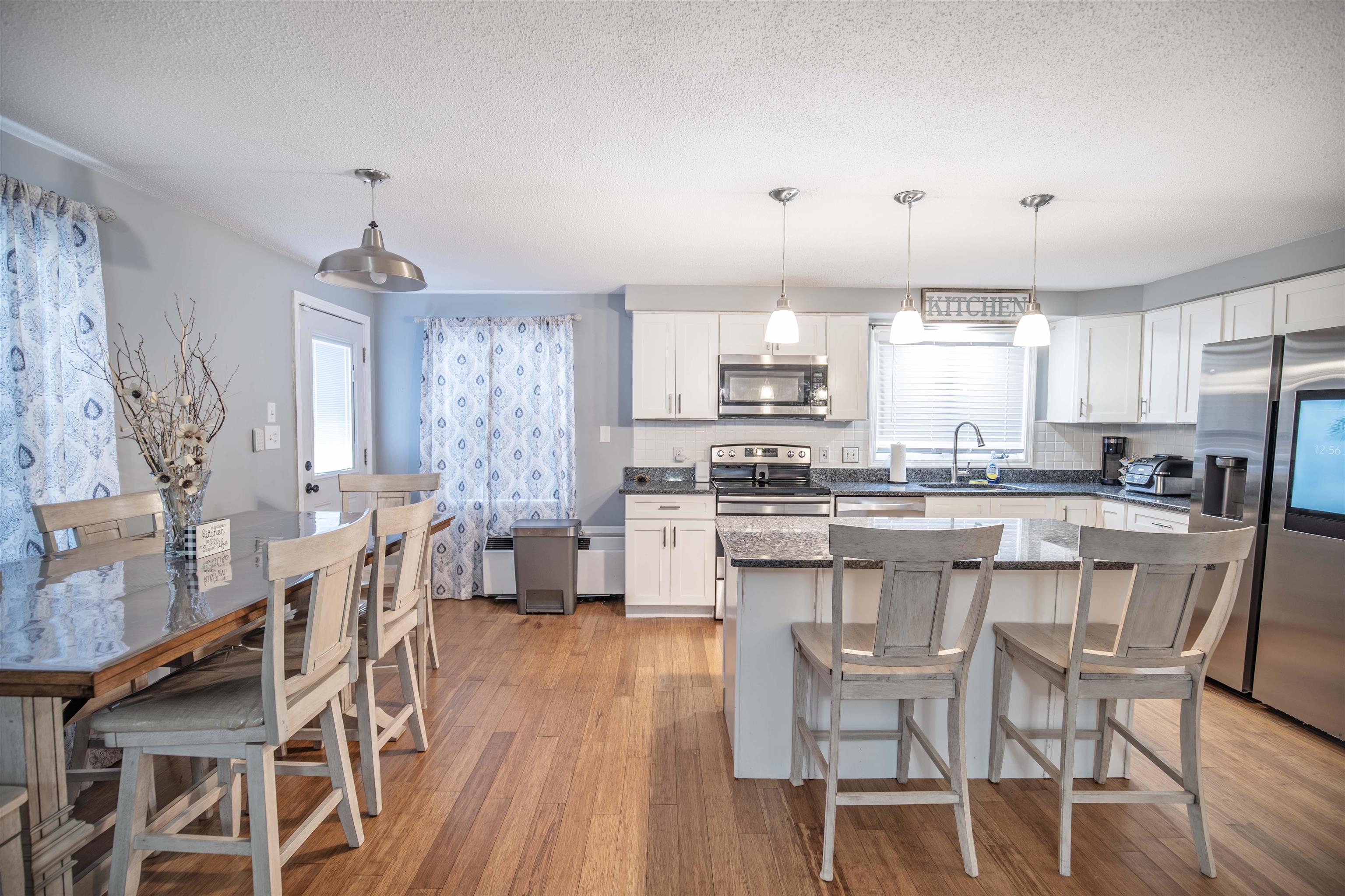 250 Goffstown Road Manchester, NH 03102 - Photo 11 of 40