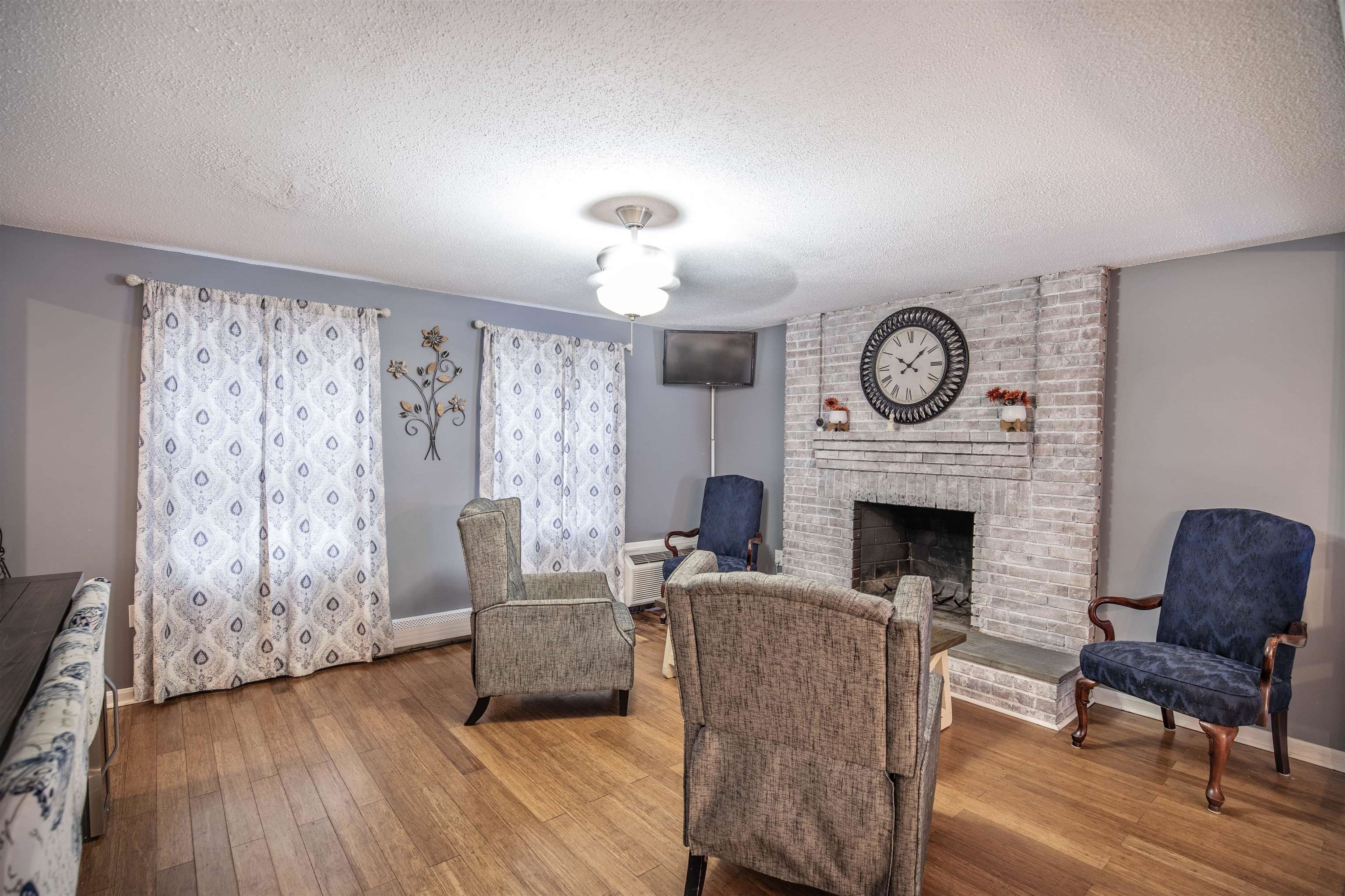 250 Goffstown Road Manchester, NH 03102 - Photo 13 of 40