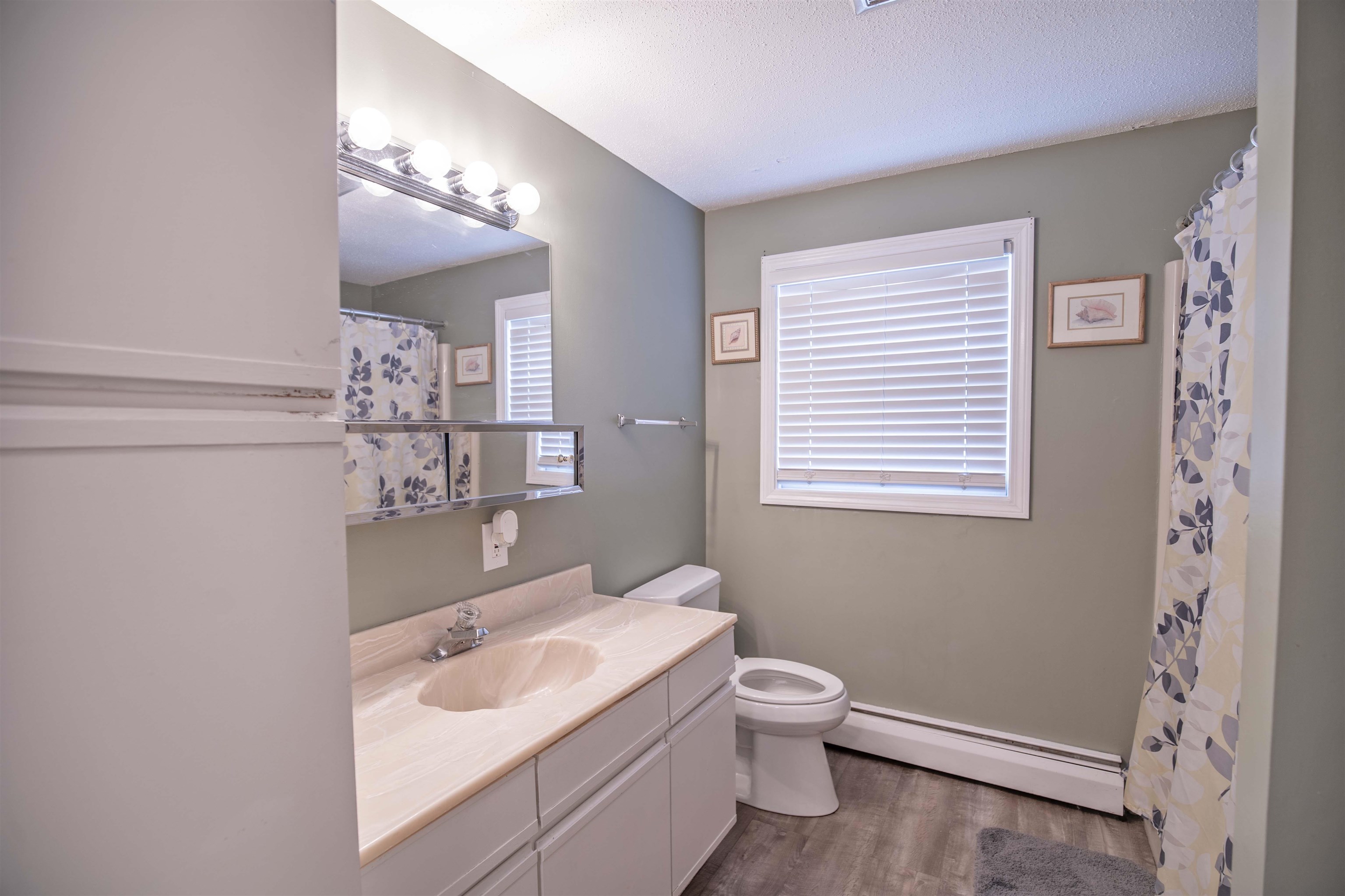 250 Goffstown Road Manchester, NH 03102 - Photo 19 of 40