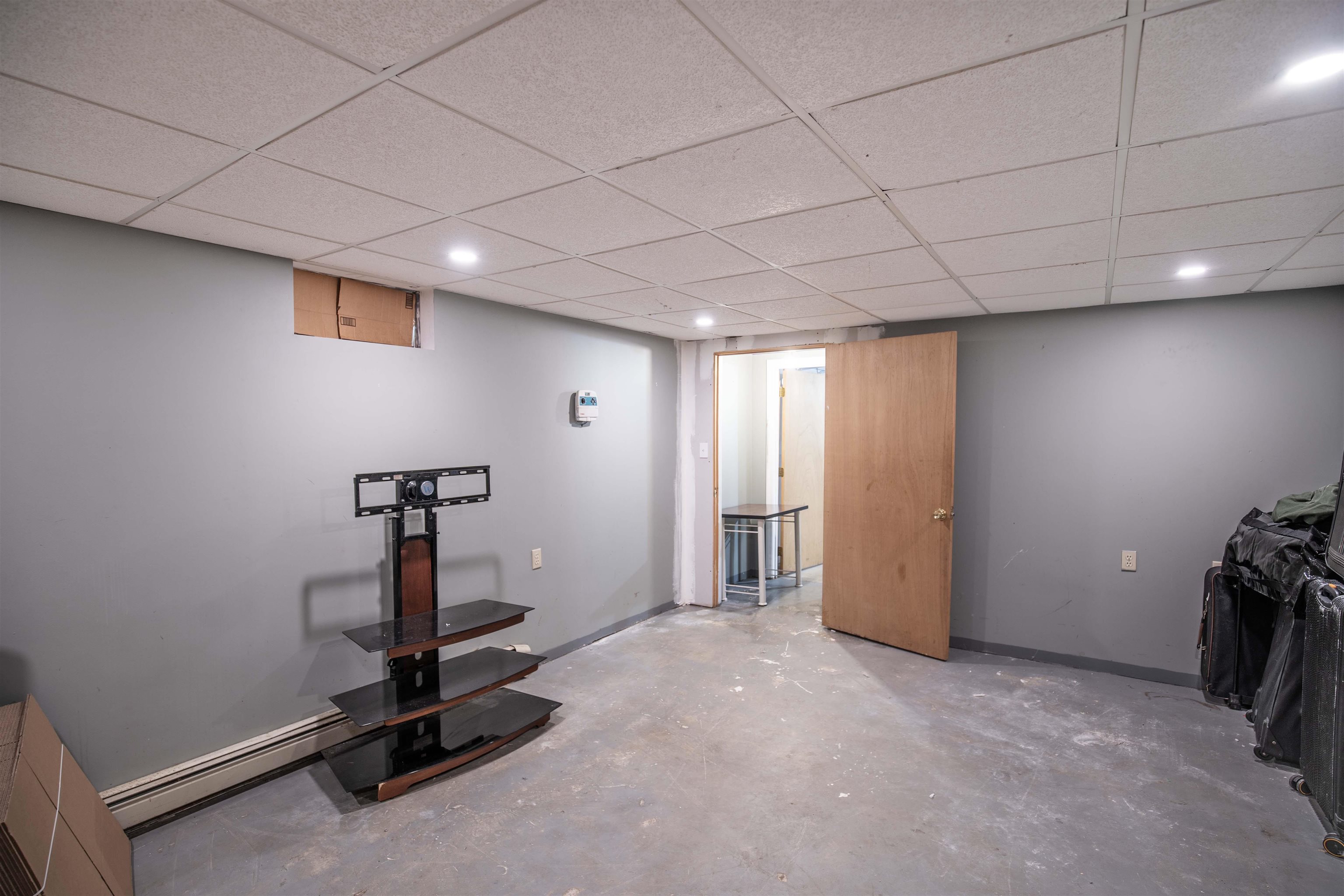 250 Goffstown Road Manchester, NH 03102 - Photo 34 of 40