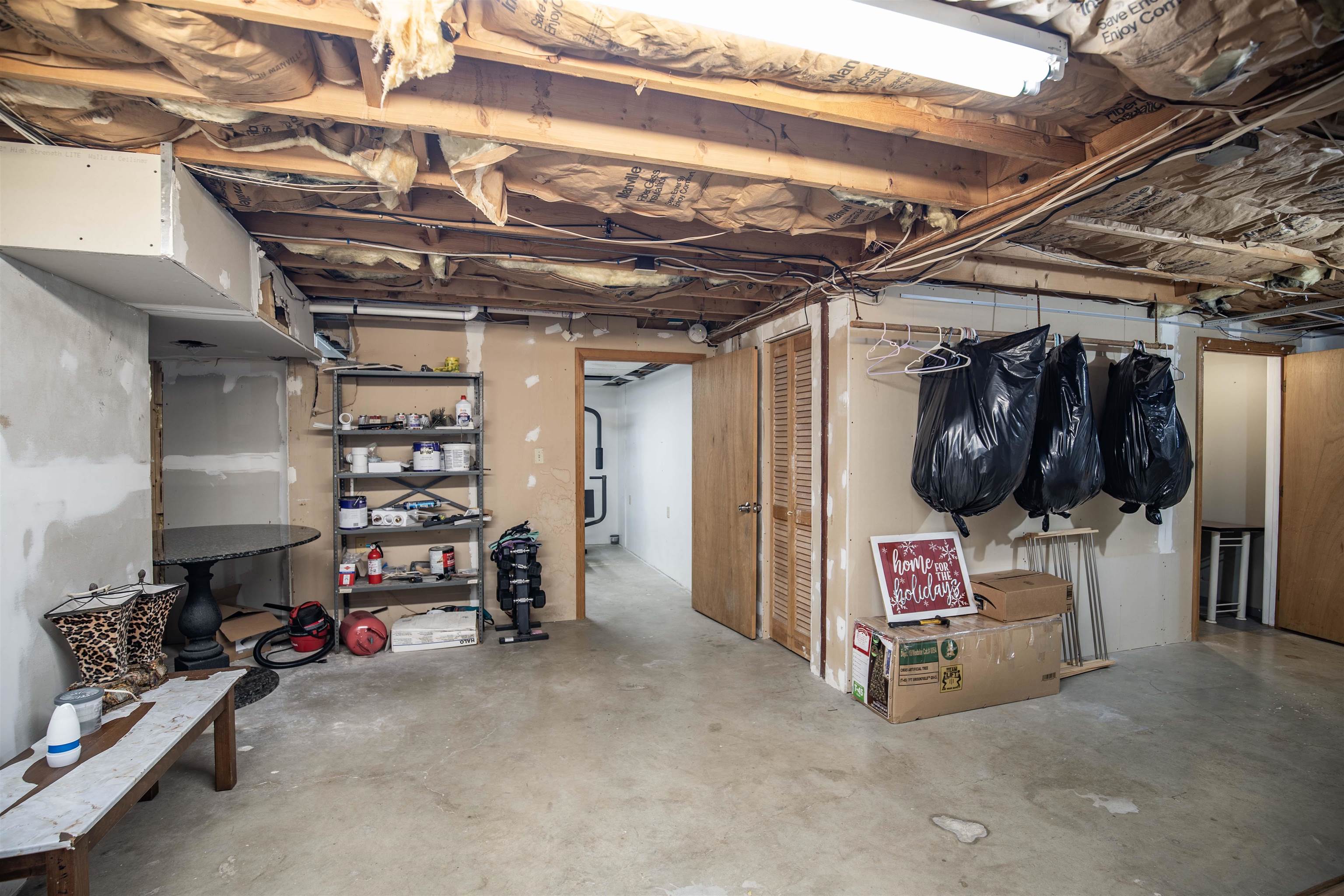 250 Goffstown Road Manchester, NH 03102 - Photo 36 of 40
