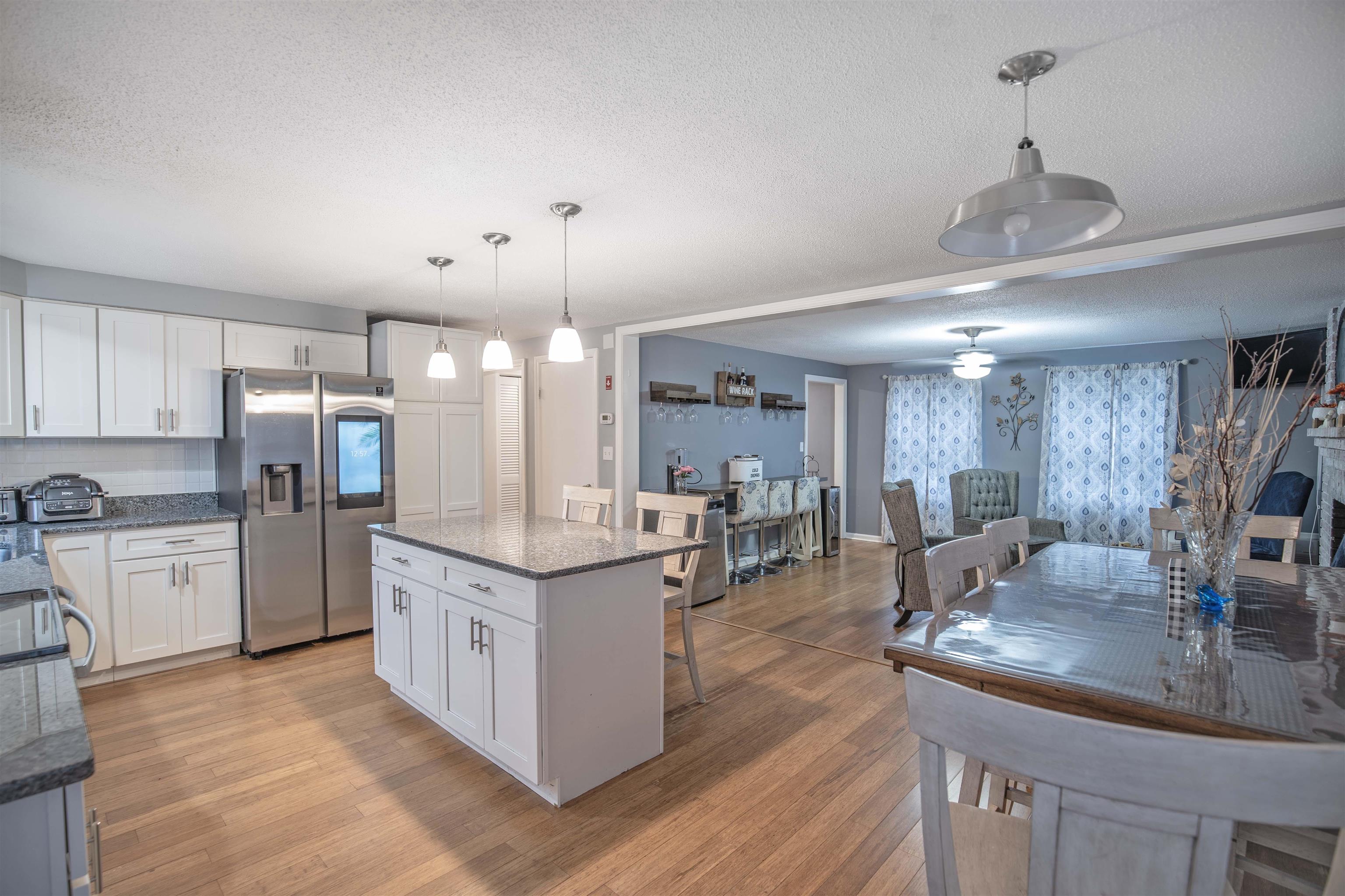 250 Goffstown Road Manchester, NH 03102 - Photo 8 of 40
