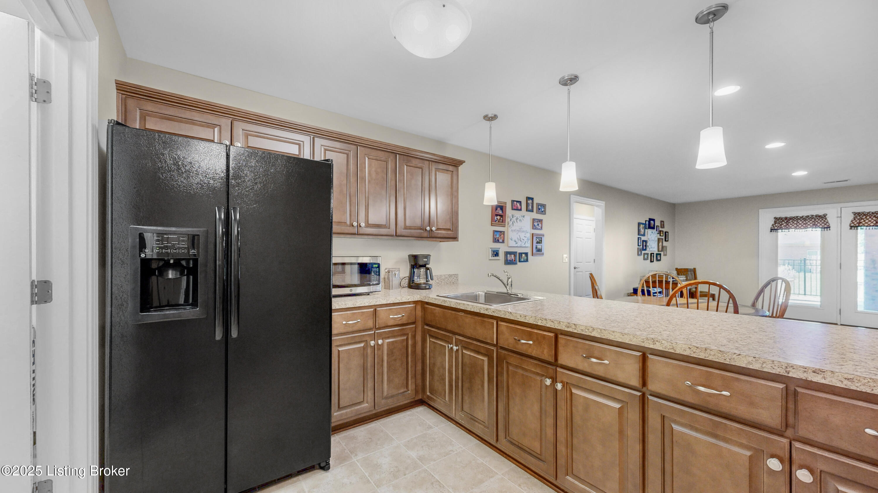 10723 Riva Road Louisville, KY 40223 - Photo 37 of 50 10723 Riva Road-37