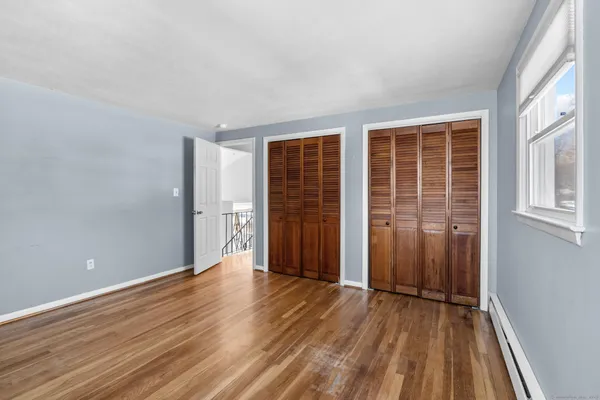 $3,250 | 8 Kings Road, Simsbury, CT 06089