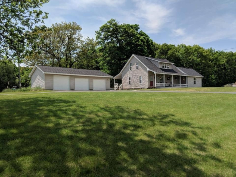 1101 Monroe Road Blanchard, MI 49310 - Photo 1 of 18 MAIN