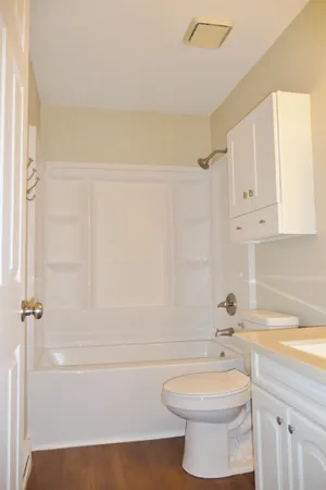 $169,900 | 5303 Sandpiper Place, Loves Park, IL 61111