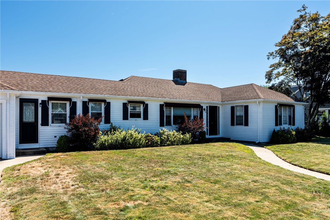 8 Somerset Road Cranston, RI 02910 - Photo 2 of 35 Gallery Image 2